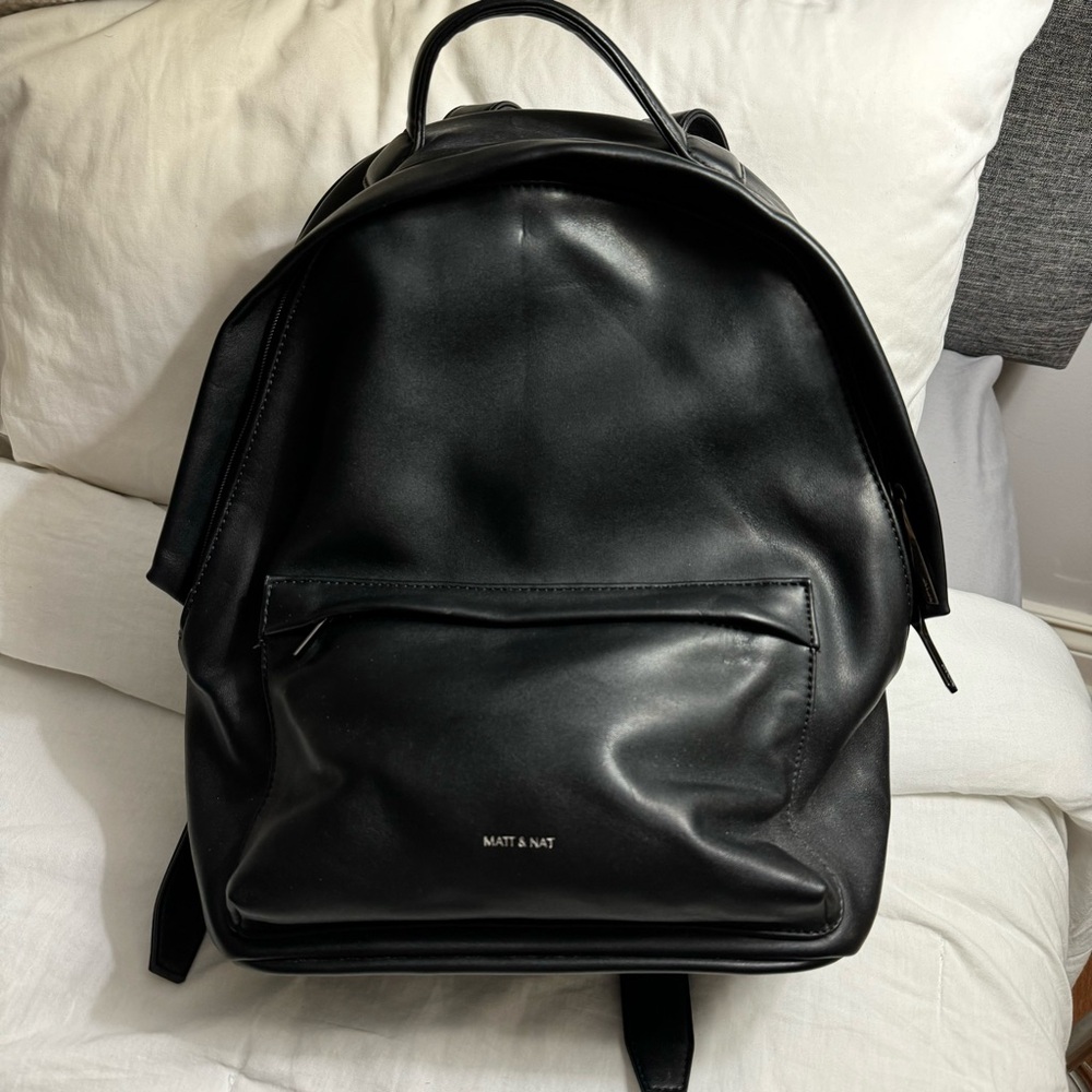 Matt & Nat vegan leather backpack